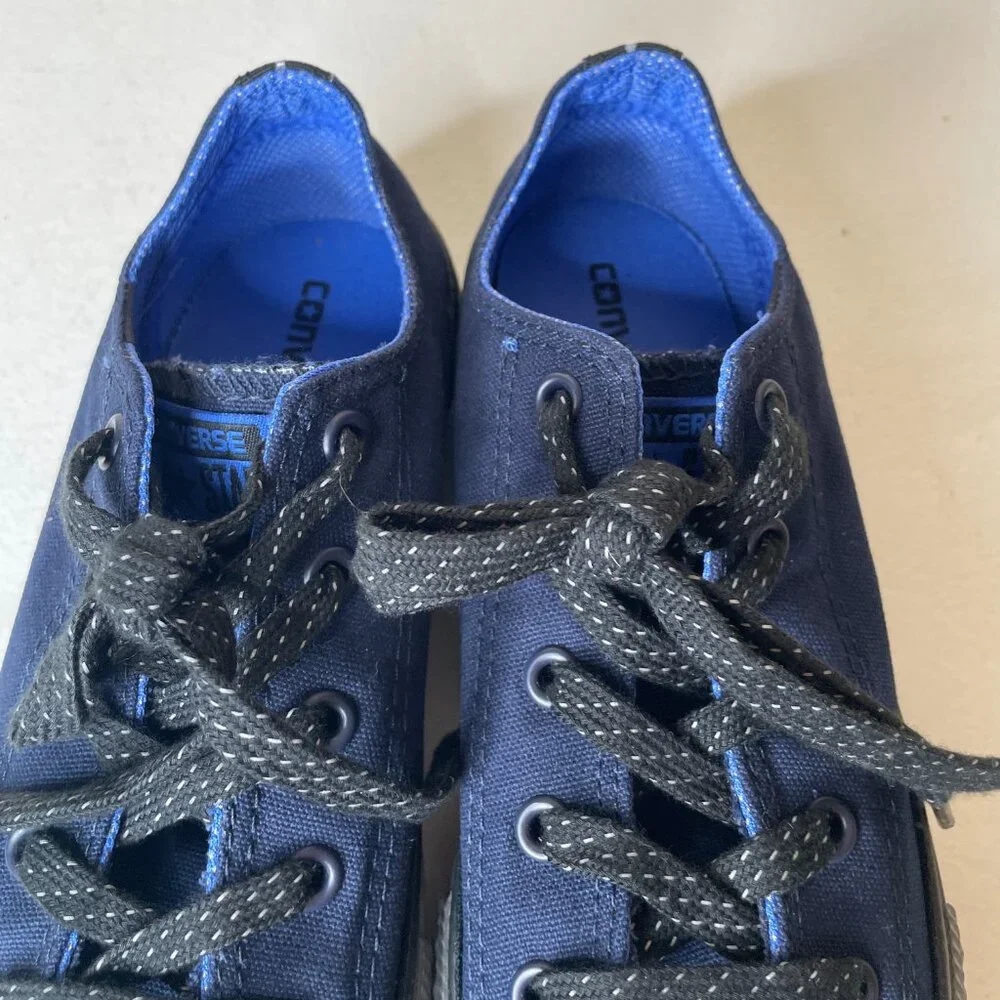 Converse Blue & Gray Kids Low Top Sneakers Size 3